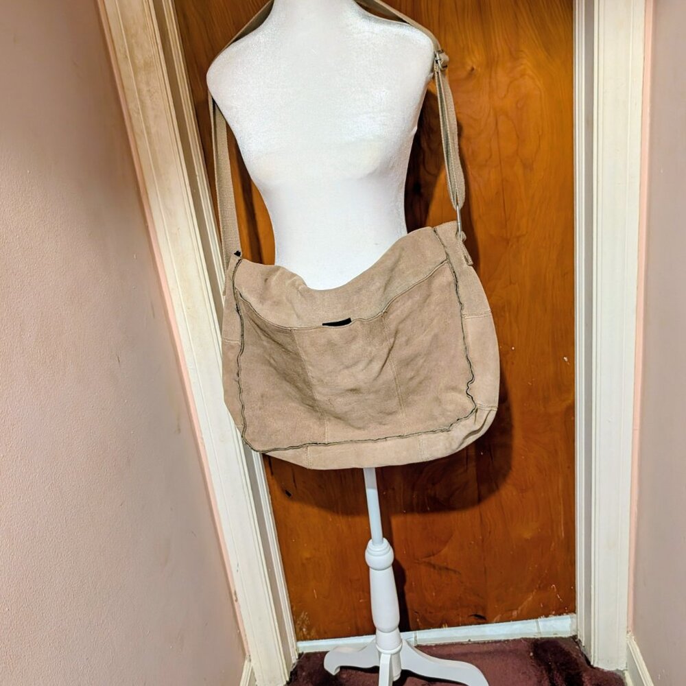 Gap Suede Bag, Beige Color, Preowned, A Good Size Bag